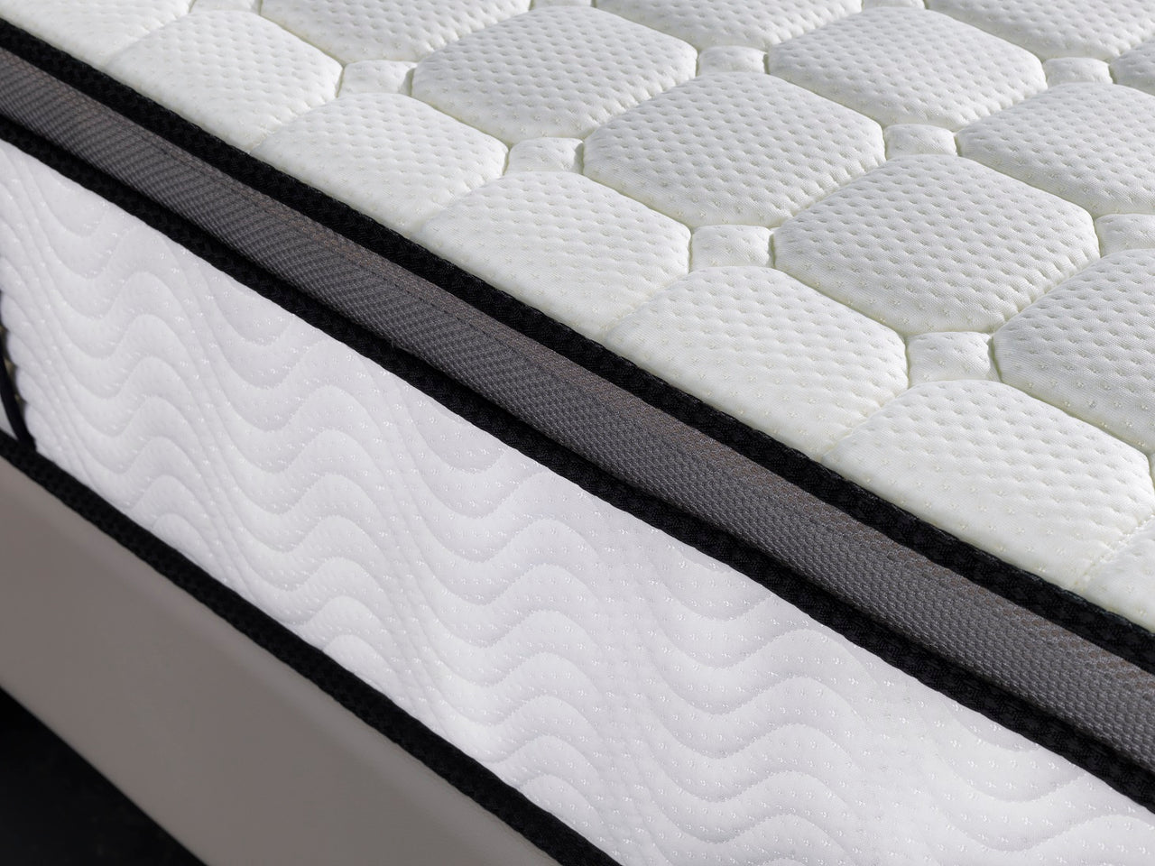 Ergopedic Mattress 5 Zone Latex Pocket Spring Mattress In A Box 30cm - Double - White  Grey  Black