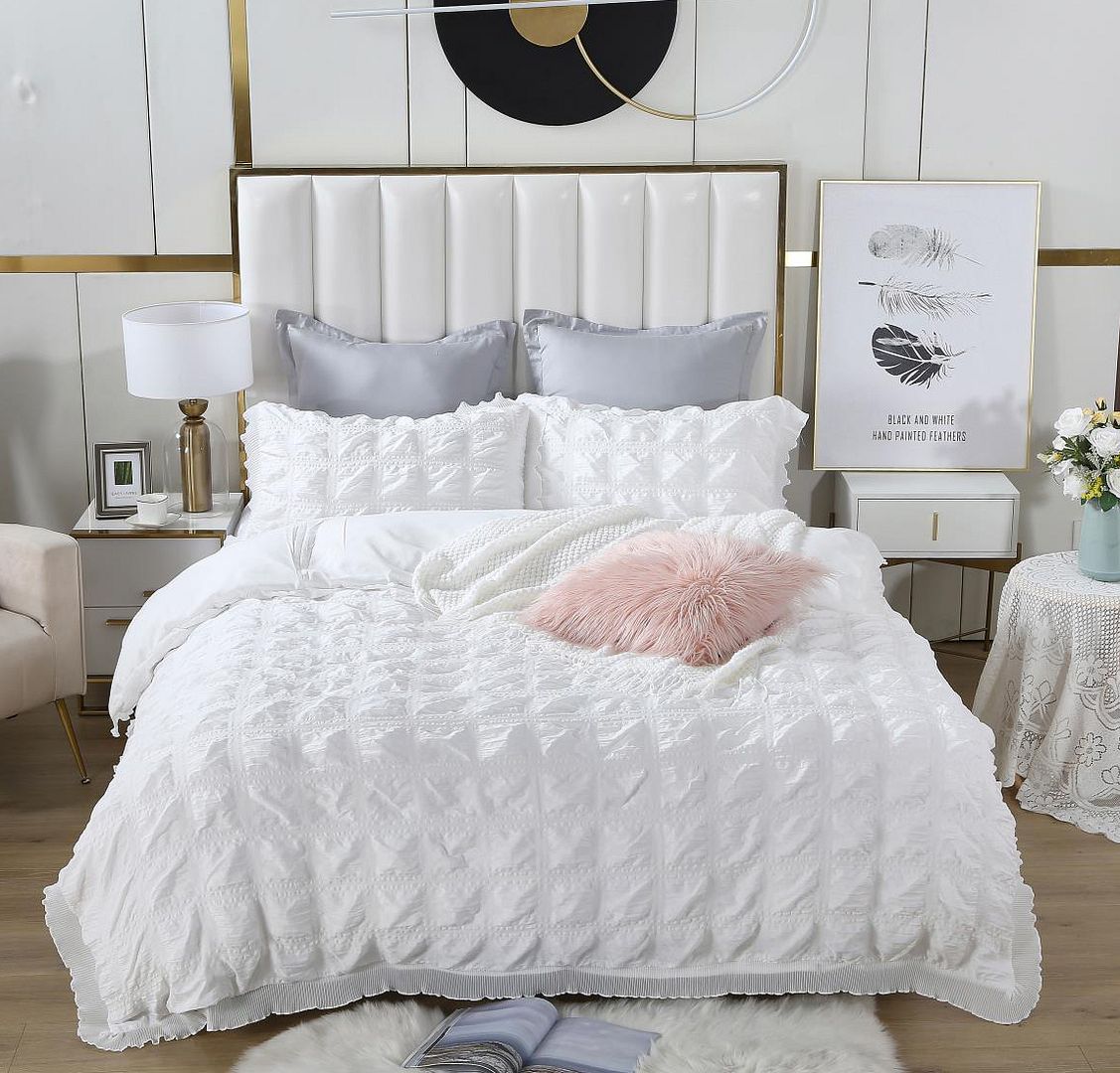 Ruffles Textured Jacquard Queen Size white Duvet Doona Quilt Cover Set