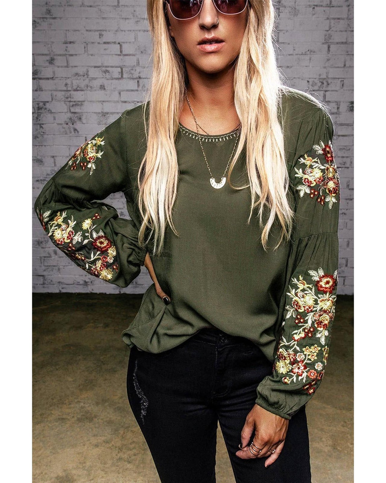 Azura Exchange Embroidered Long Sleeve Top - L