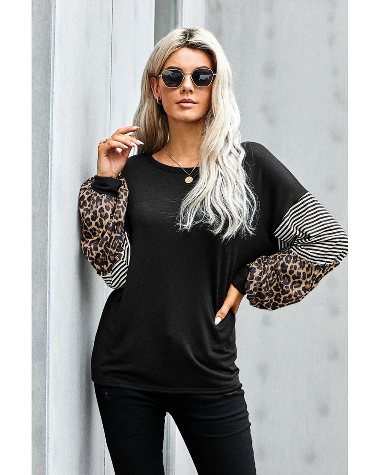 Azura Exchange Leopard Sleeve Colorblock Top - M