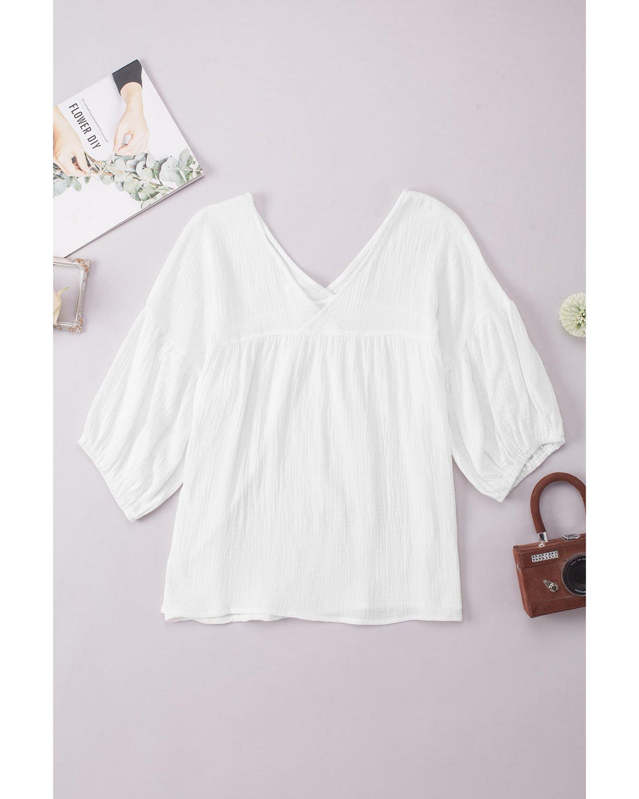 Azura Exchange Textured V Neck Bracelet Sleeve Babydoll Blouse - M