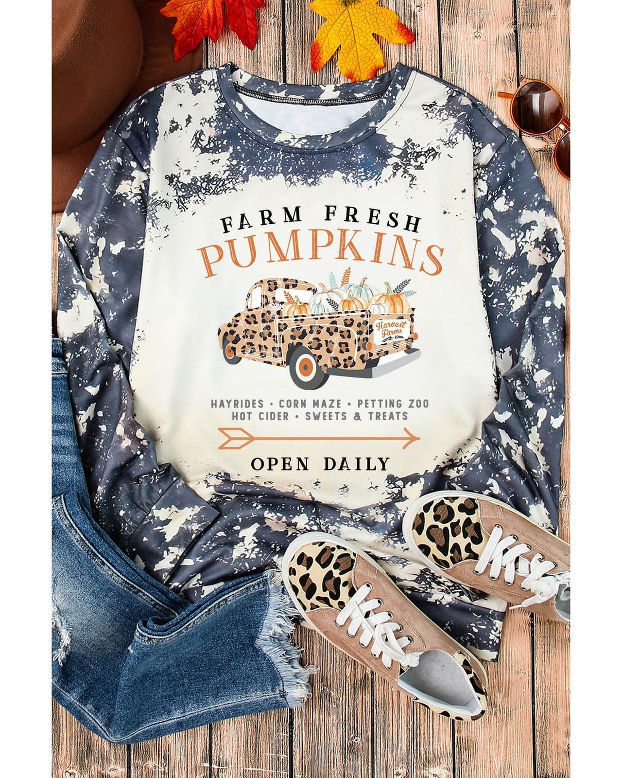 Azura Exchange Graphic Bleached Top with  Farm Fresh Pumpkins - L