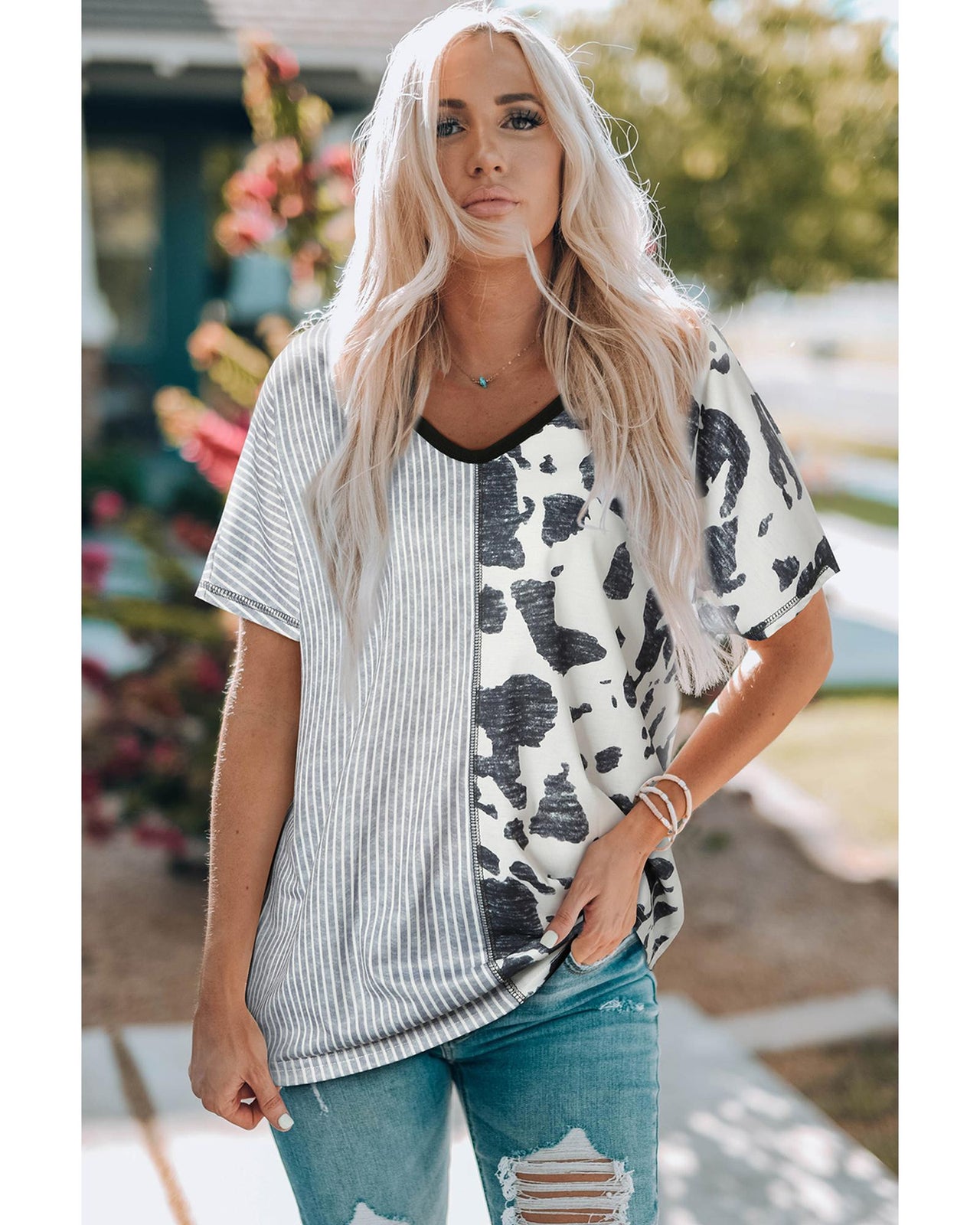 Azura Exchange Contrast V Neck Tee with Stripes & Cow Print - M