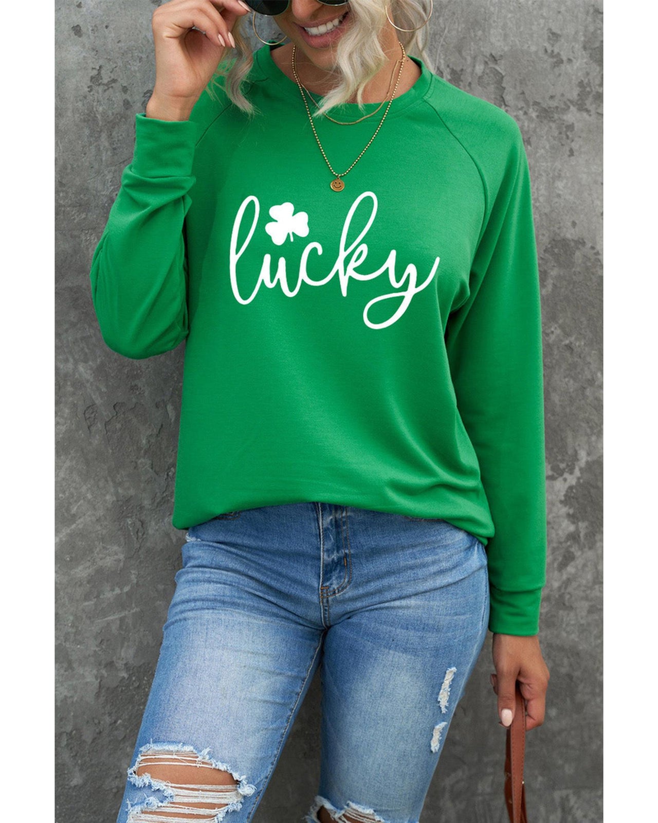 Azura Exchange Lucky Clover Print Graphic Sweatshirt - L