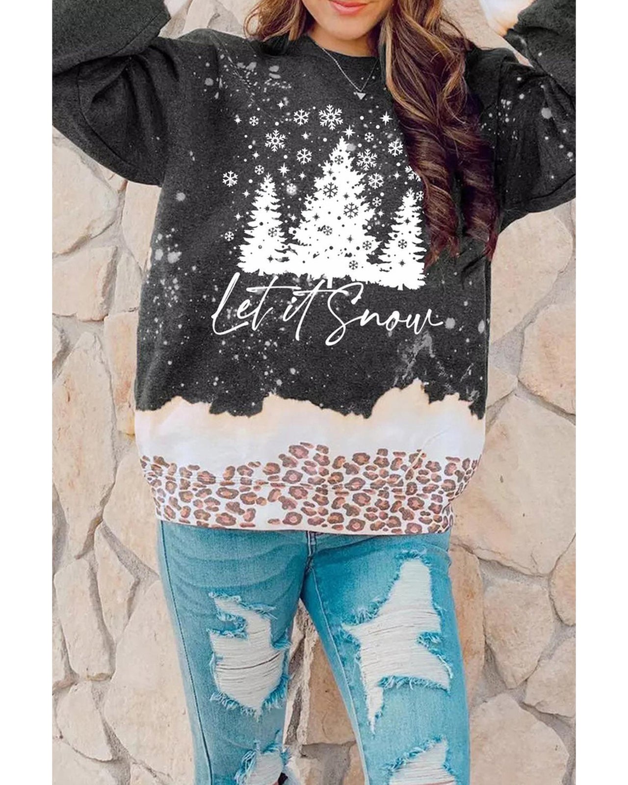 Azura Exchange Christmas Graphic Leopard Bleached Sweatshirt - L