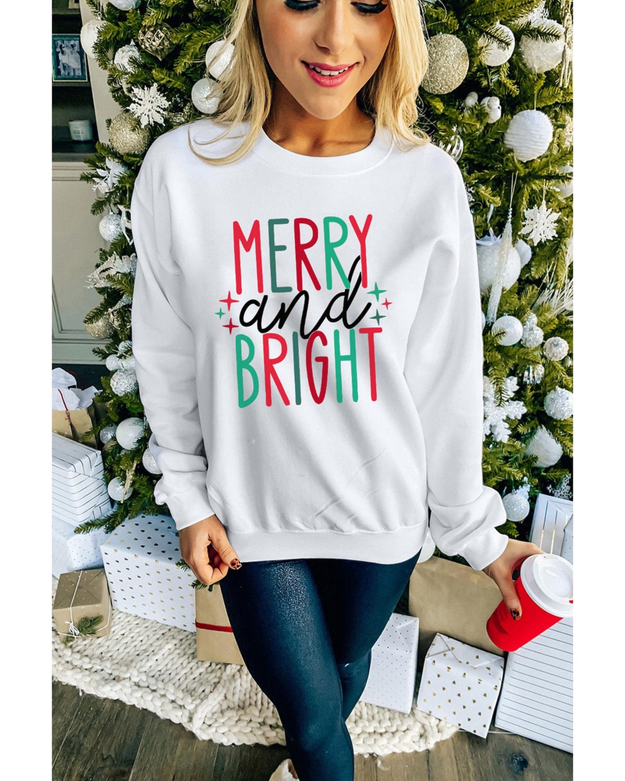 Azura Exchange Merry and Bright Long Sleeve Graphic Sweatshirt - 2XL