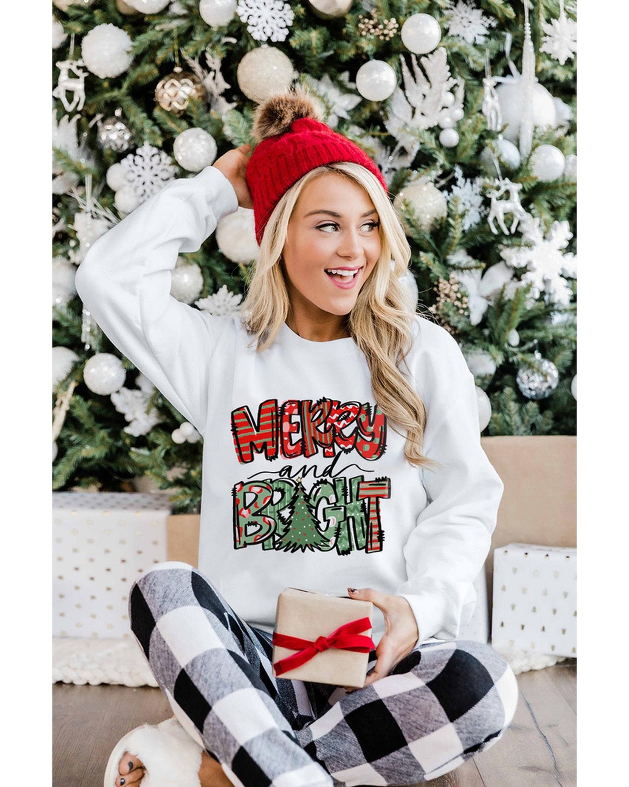 Azura Exchange Christmas Graphic Print Pullover Sweatshirt - L