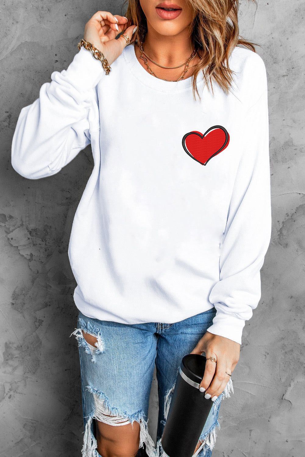 Azura Exchange Embroidered Heart Pullover Sweatshirt - L