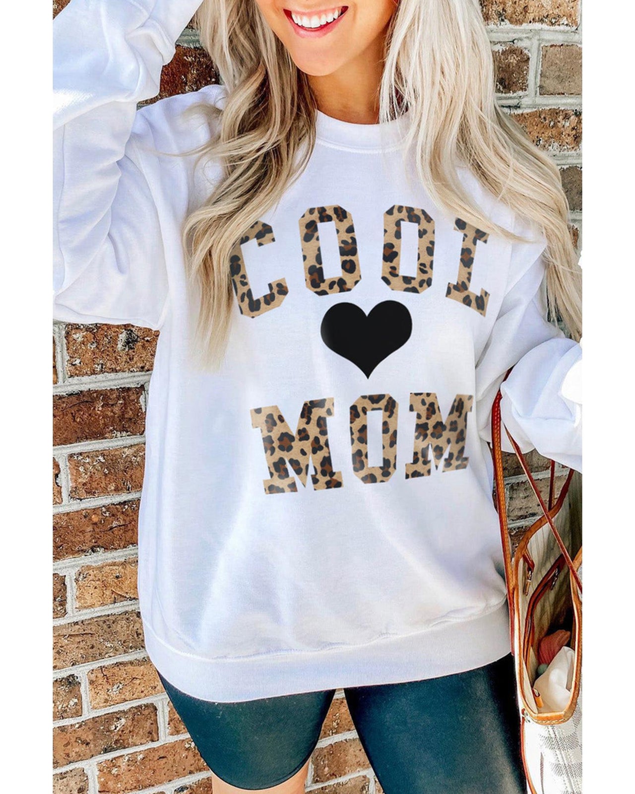 Azura Exchange Leopard Heart Print Pullover Sweatshirt - L