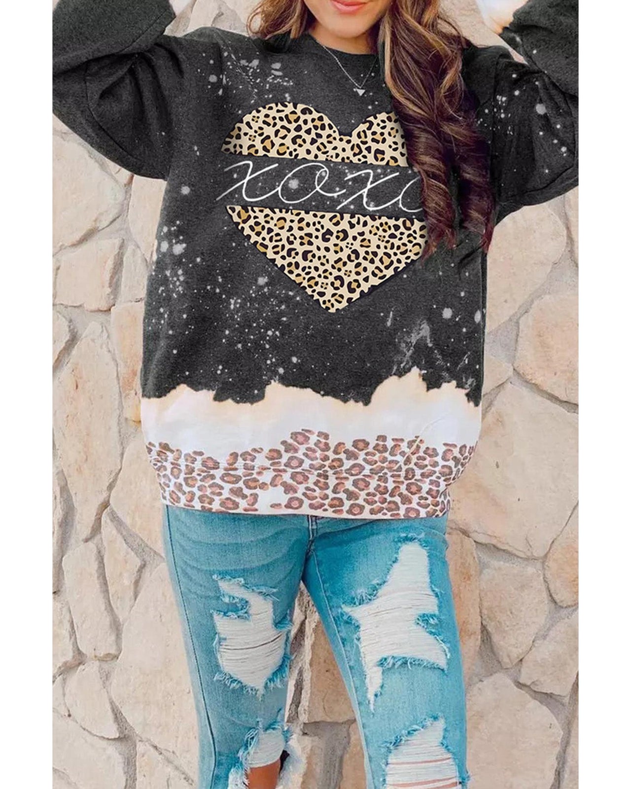 Azura Exchange Heart Leopard Splicing Pullover Sweatshirt - L