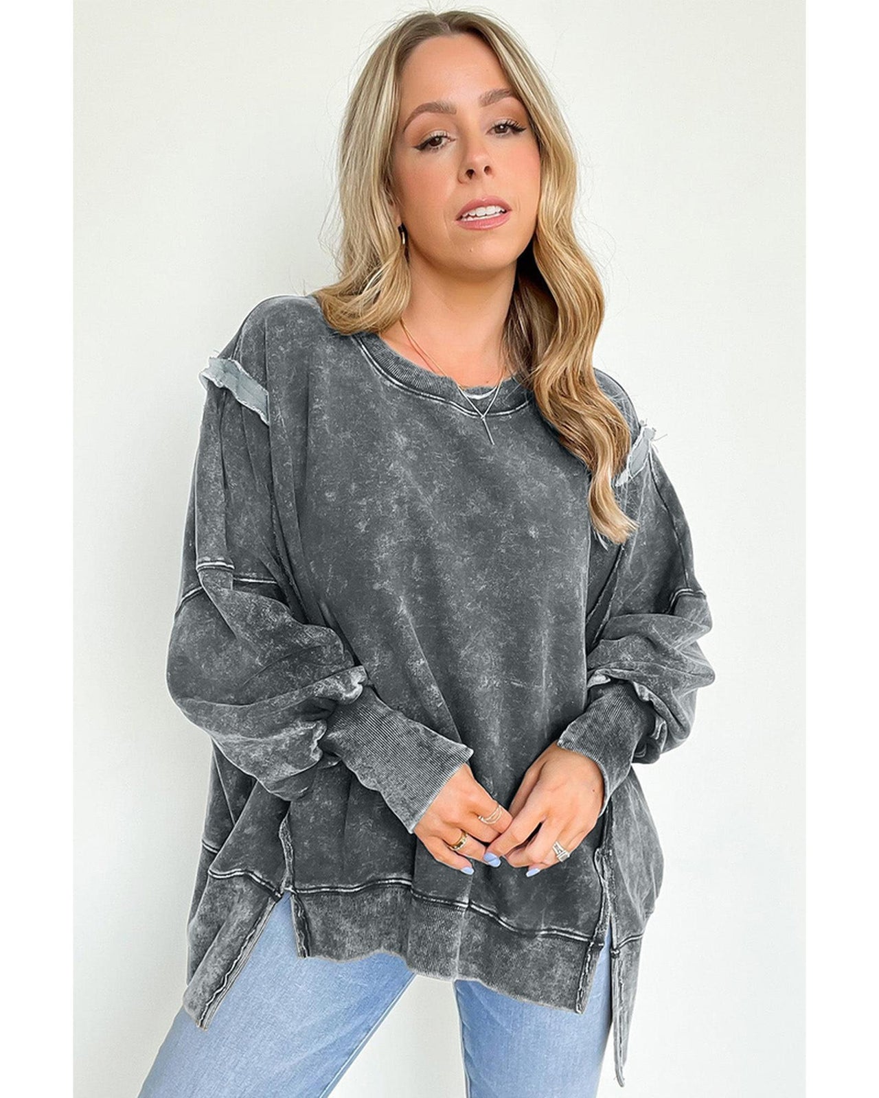 Azura Exchange Relaxed Fit Acid Wash Pullover Sweatshirt with Slit Details - L