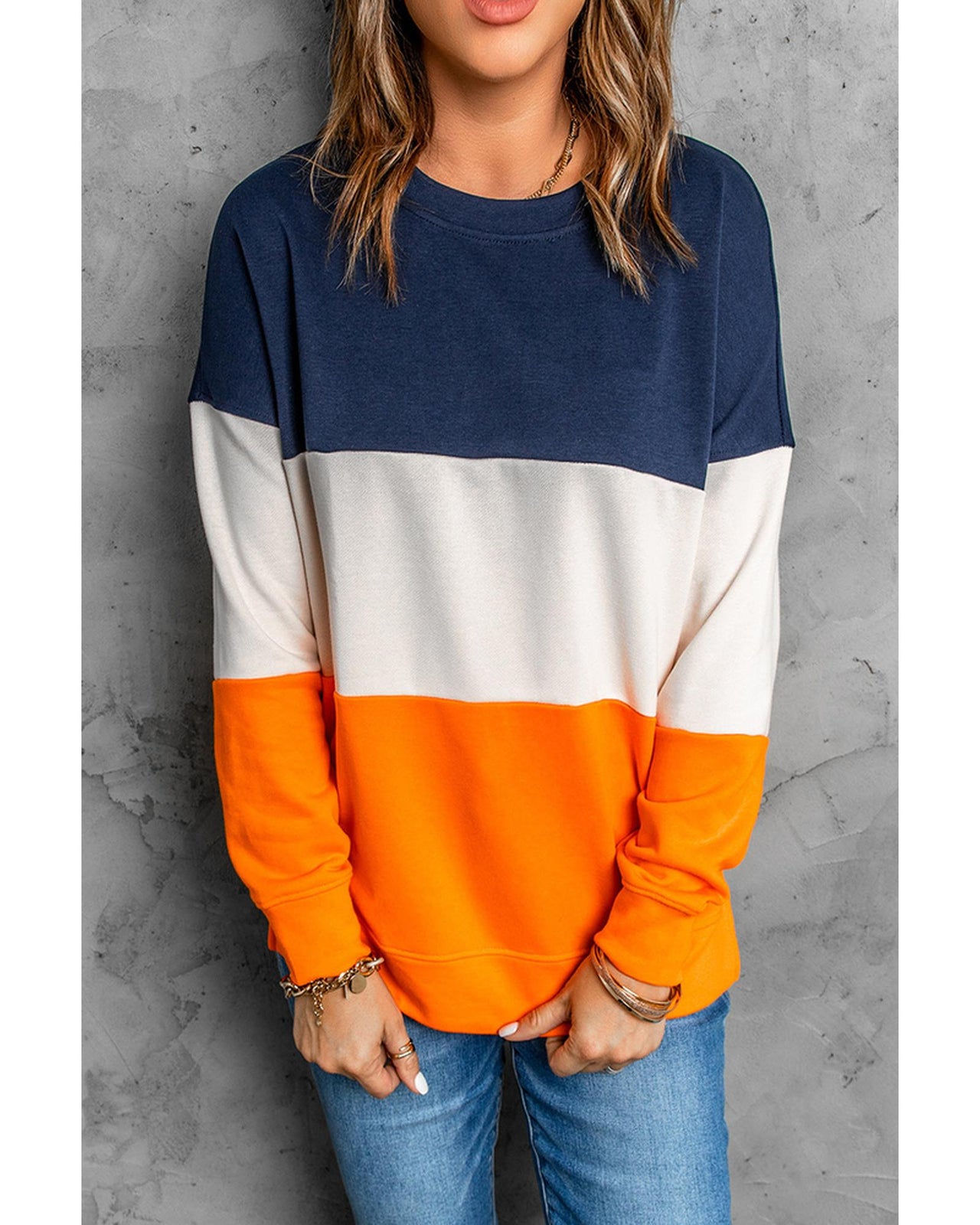 Azura Exchange Colorblock Sweatshirt with Contrast Stitching and Slits - L