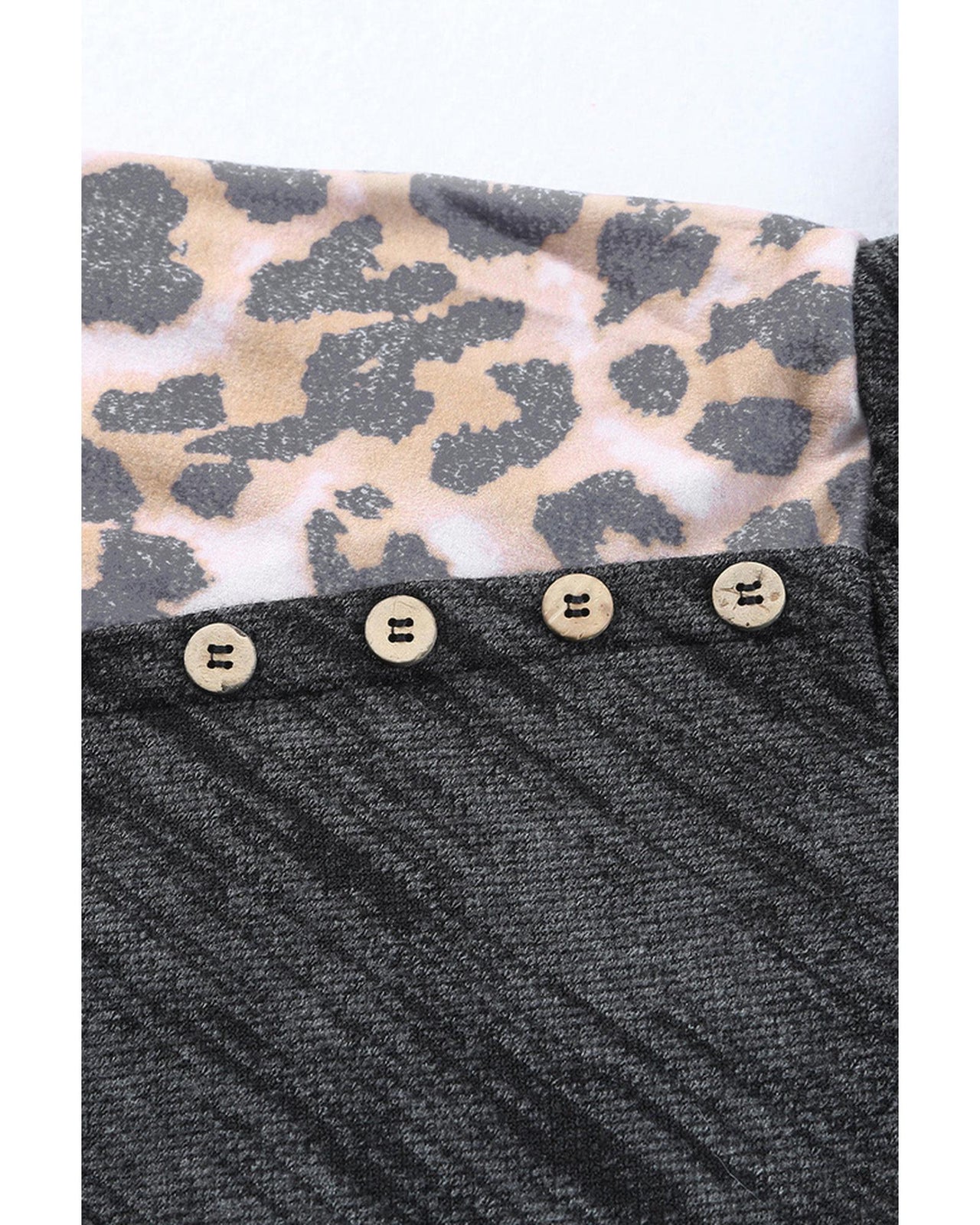 Azura Exchange Leopard Contrast Hoodie - L