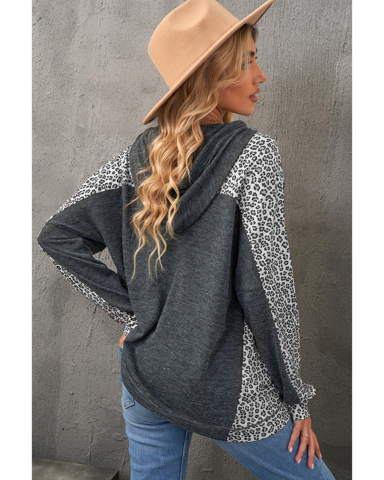 Azura Exchange Patchwork Leopard Pullover Hoodie - M